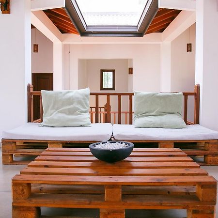 Battaramulla Boutique Villa Sri Jaiavardenapura-Kotte Exterior foto
