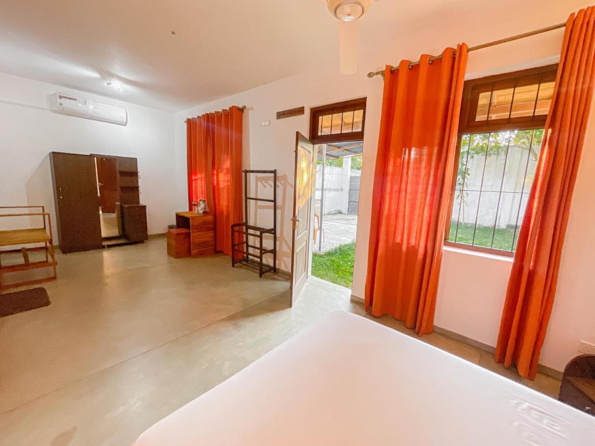 Battaramulla Boutique Villa Sri Jaiavardenapura-Kotte Exterior foto