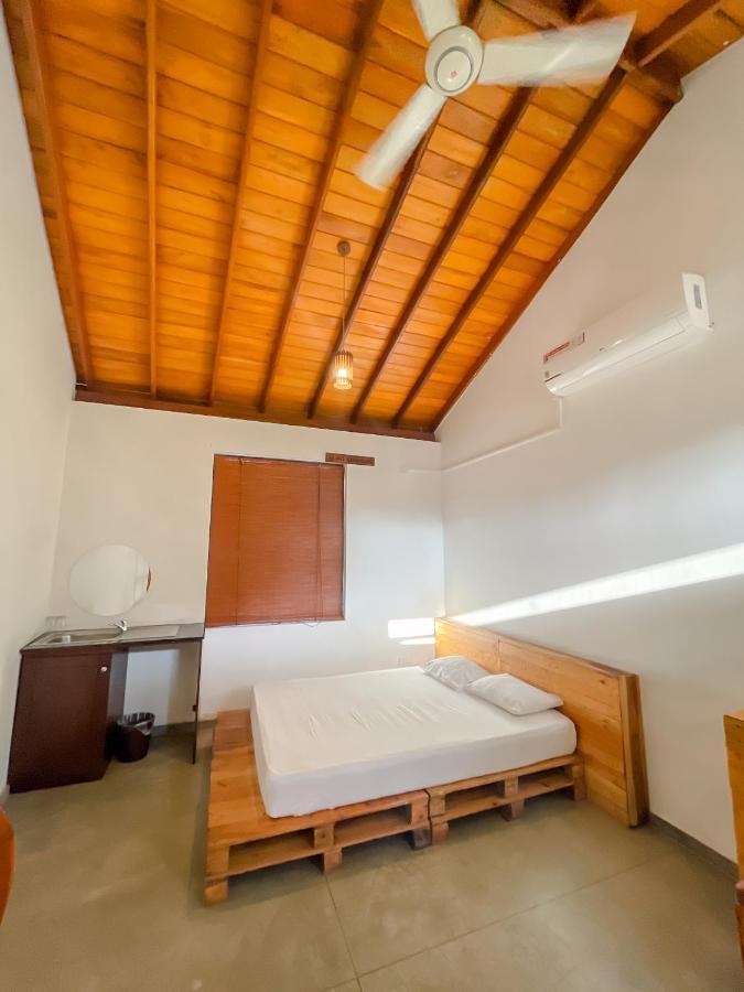 Battaramulla Boutique Villa Sri Jaiavardenapura-Kotte Exterior foto